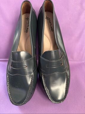 Eastland Women's Blue Leather Loafers